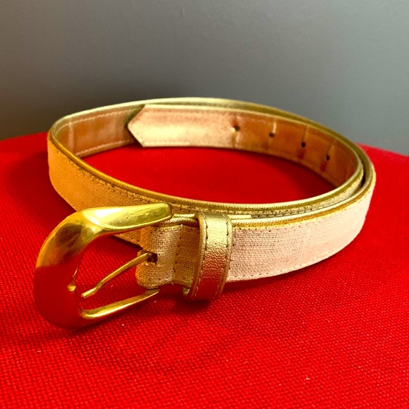 Vintage Accessories - Made in 🇨🇦VTG 90’ Century Canada 💯 Leather/Linen Belt